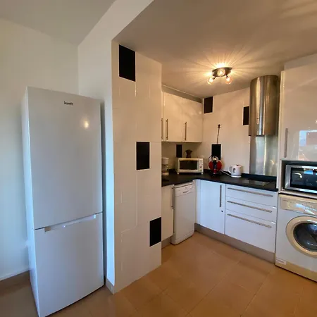 Apartment Lcdm Romina, Cerca Playa Y Vistas Roses